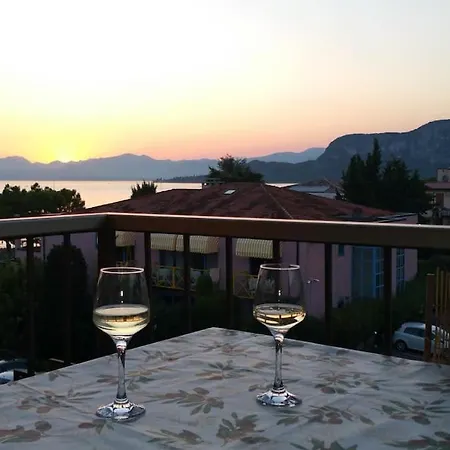 Ferienwohnung Mit Seeblick & Privatem *