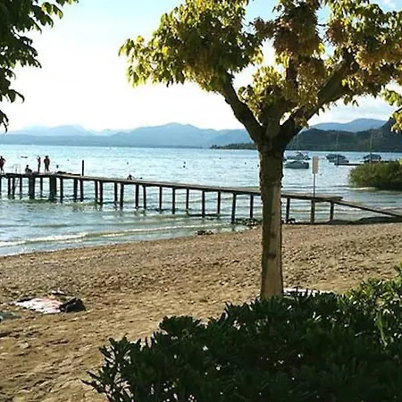 Ferienwohnung Mit Seeblick & Privatem